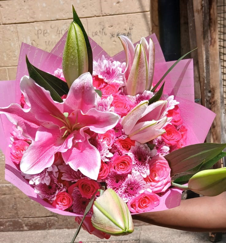 Comfort & Condolences - Sympathy Flowers Nairobi