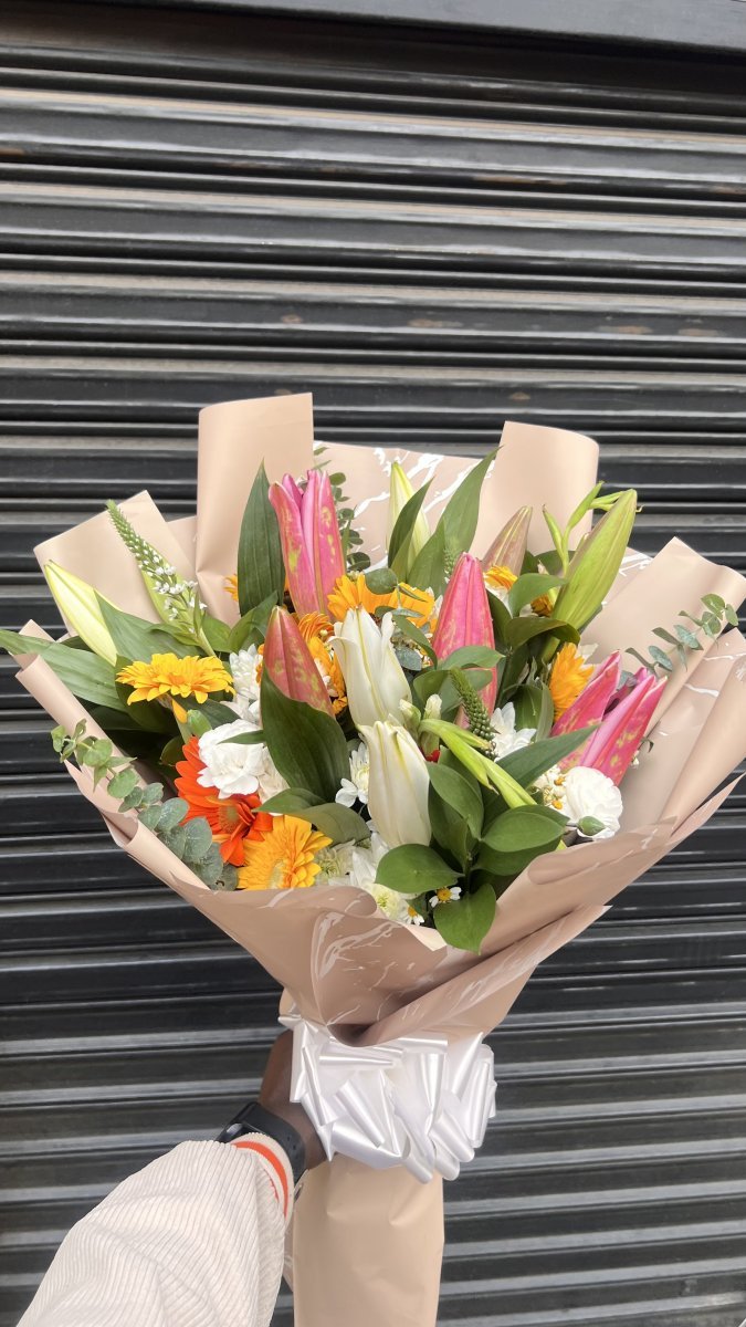 Golden Dawn 💛💐🌸 photo 2